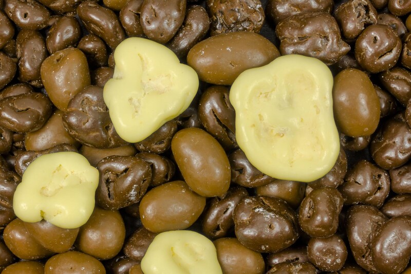 peanut-fruit mix coated with chocolate organic